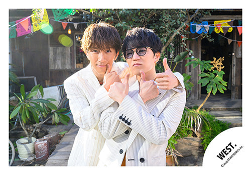 【No.WES25-029】Album「A.H.O. -Audio Hang Out-」MV & jacket photo off-shot