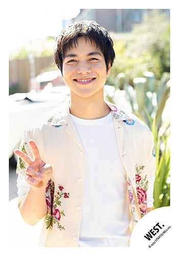 【No.WES25-049】Album「A.H.O. -Audio Hang Out-」MV & jacket photo off-shot