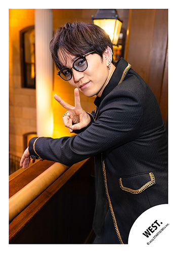 【No.WES25-111】Album「A.H.O. -Audio Hang Out-」MV & jacket photo off-shot