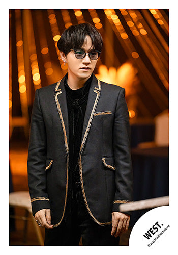 【No.WES25-114】Album「A.H.O. -Audio Hang Out-」MV & jacket photo off-shot