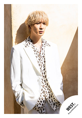 【No.WES25-134】Album「A.H.O. -Audio Hang Out-」MV & jacket photo off-shot