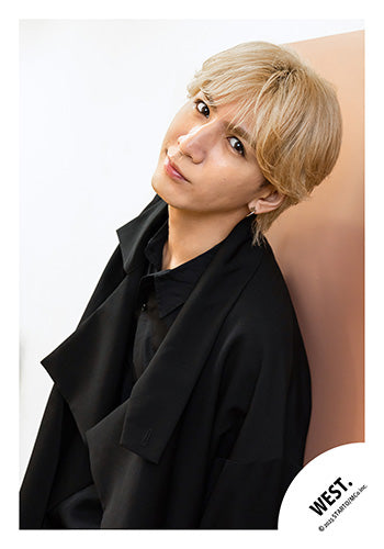 【No.WES25-138】Album「A.H.O. -Audio Hang Out-」MV & jacket photo off-shot