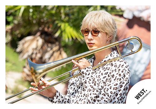 【No.WES25-139】Album「A.H.O. -Audio Hang Out-」MV & jacket photo off-shot