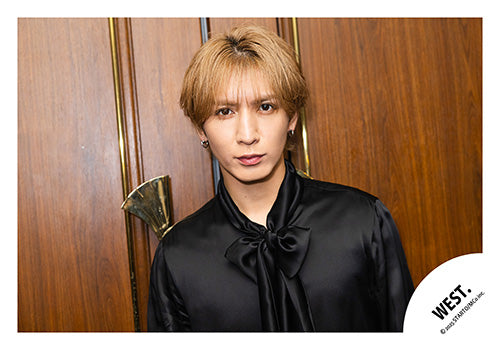 【No.WES25-155】Album「A.H.O. -Audio Hang Out-」MV & jacket photo off-shot