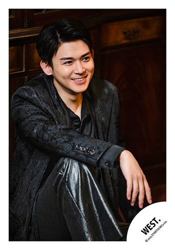 【No.WES25-184】Album「A.H.O. -Audio Hang Out-」MV & jacket photo off-shot