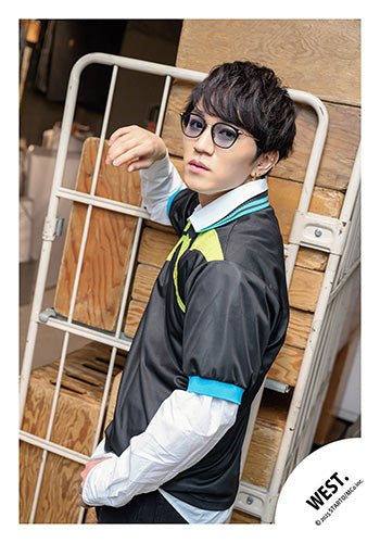 【No.WES25-259】「WEST. LIVE TOUR 2025 A.H.O. -Audio Hang Out-」Goods off-shot