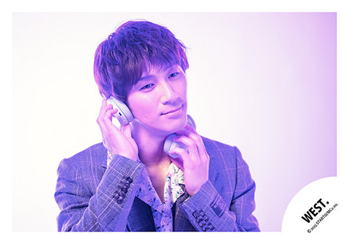 【No.WES25-281】「WEST. LIVE TOUR 2025 A.H.O. -Audio Hang Out-」Goods off-shot