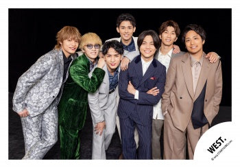 【No.WES25-534】「WEST. SPECIAL LIVE “WESTA!” 2025-2026」Goods off-shot