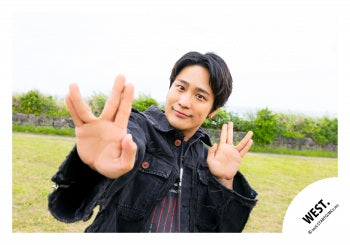 【No.WES26-120】Album「One of a kind」MV & jacket photo off-shot