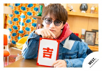 【No.WES26-132】Album「One of a kind」MV & jacket photo off-shot