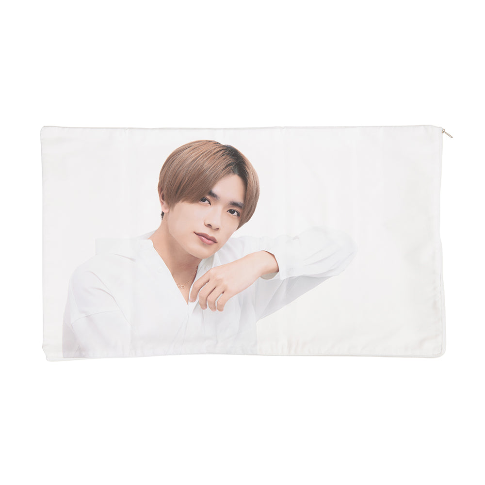 Kyohei TAKAHASHI Pillowcase