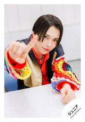 「SHOWbiz 2025」Goods off-shot JR 織山尚大 SET 25-067