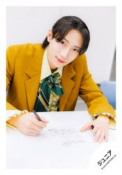 「SHOWbiz 2025」Goods off-shot JR 川﨑星輝 SET 25-079