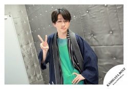 「KAMIGATA BOYZ DREAM IsLAND 2024 ～やっぱこの街好っきゃねん～」周边商品off-shot 【KAMIGATA BOYZ】3入照片组 横山裕ver. 24-336