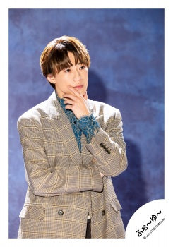 【No.4U25-076】4U. Original Photo