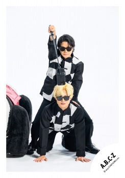 【No.ABC25-213】Album「CRAZY ROMANTIC!」MV & jacket photo off-shot