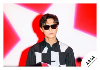 【No.ABC25-225】Album「CRAZY ROMANTIC!」MV & jacket photo off-shot