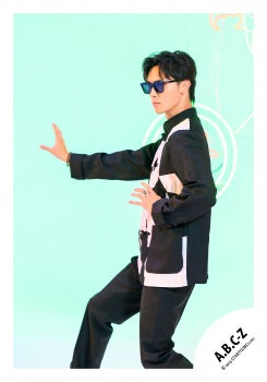 【No.ABC25-230】Album「CRAZY ROMANTIC!」MV & jacket photo off-shot