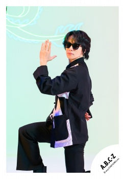 【No.ABC25-239】Album「CRAZY ROMANTIC!」MV & jacket photo off-shot