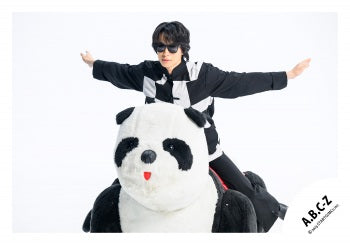 【No.ABC25-248】Album「CRAZY ROMANTIC!」MV & jacket photo off-shot