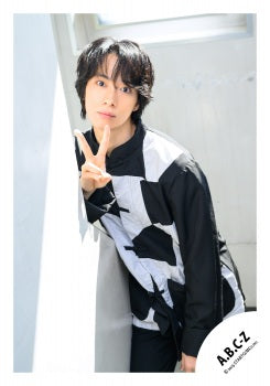 【No.ABC25-251】Album「CRAZY ROMANTIC!」MV & jacket photo off-shot