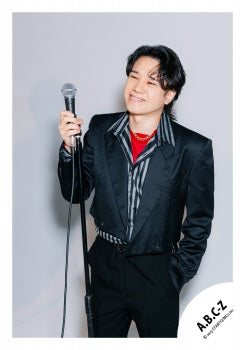 【No.ABC25-267】Album「CRAZY ROMANTIC!」MV & jacket photo off-shot