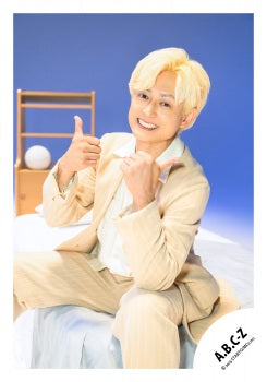 【No.ABC25-273】Album「CRAZY ROMANTIC!」MV & jacket photo off-shot