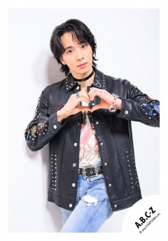 【No.ABC25-317】「A.B.C-Z Concert Tour 2025 CRAZY ROMANTIC!」Goods off-shot