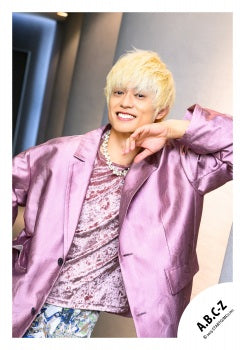 【No.ABC25-328】「A.B.C-Z Concert Tour 2025 CRAZY ROMANTIC!」Goods off-shot