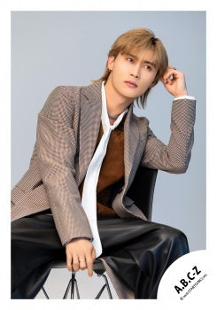 【No.ABC26-190】「A.B.C-Z Concert Tour 2026 The Way of L.O.V-E」Goods off-shot