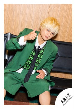 【No.ABC26-234】「A.B.C-Z Concert Tour 2026 The Way of L.O.V-E」Goods off-shot