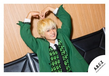 【No.ABC26-249】「A.B.C-Z Concert Tour 2026 The Way of L.O.V-E」Goods off-shot