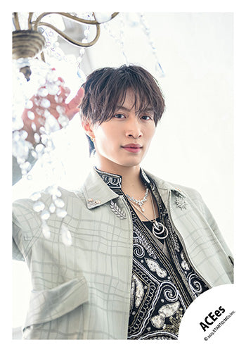【No.ACE25-040】「ACEes Arena Tour 2025 PROLOGUE」Goods off-shot