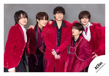 【No.ACE26-076】「ACEes Arena Tour 2026 “V”」Goods off-shot