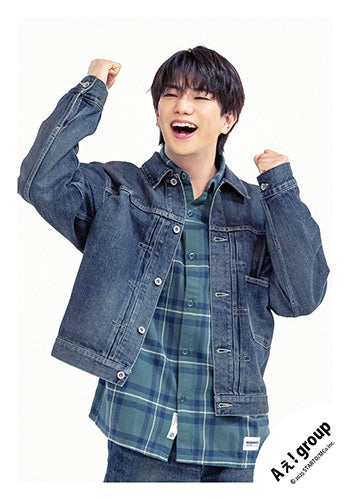 【No.AGP25-180】「Ae! group LIVE TOUR 2025 D.N.A」Goods off-shot