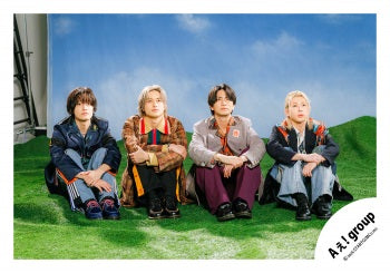 【No.AGP26-302】Single「Dekoboko Life」MV & jacket photo off-shot