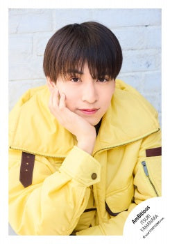 【No.AMB26-092】Profile photo off-shot 2026