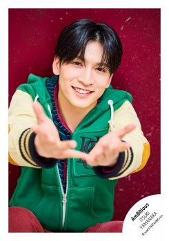 【No.AMB26-141】Profile photo off-shot 2026 Summer