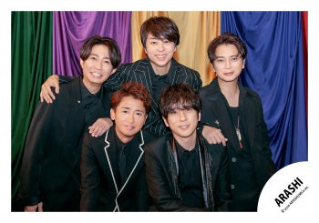 ARASHI LIVE TOUR 2026 「We are ARASHI」Goods off-shot – FAMILY