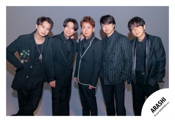ARASHI LIVE TOUR 2026 「We are ARASHI」Goods off-shot – FAMILY