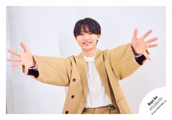 【No.BB26-115】Profile photo off-shot 2026