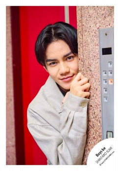 【No.BB26-130】Profile photo off-shot 2026