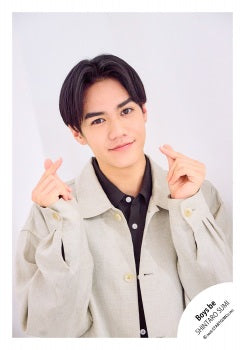 【No.BB26-131】Profile photo off-shot 2026