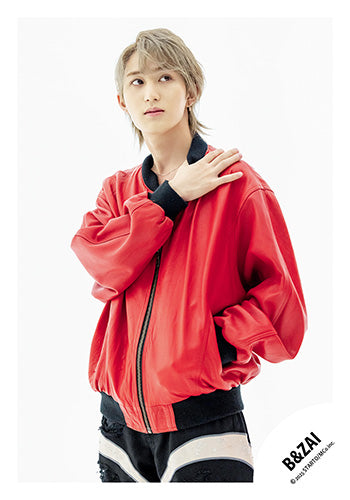 【No.BZI25-080】「B&ZAI LIVE 2025 First Beat」Goods off-shot