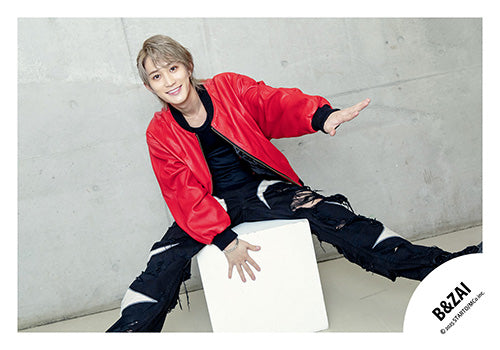 【No.BZI25-082】「B&ZAI LIVE 2025 First Beat」Goods off-shot