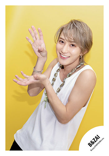 【No.BZI25-085】「B&ZAI LIVE 2025 First Beat」Goods off-shot