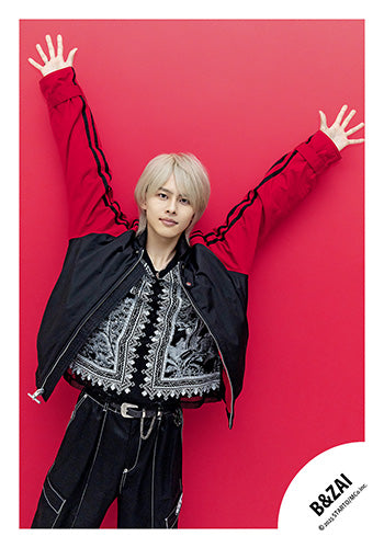 【No.BZI25-091】「B&ZAI LIVE 2025 First Beat」Goods off-shot