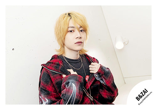 【No.BZI25-107】「B&ZAI LIVE 2025 First Beat」Goods off-shot