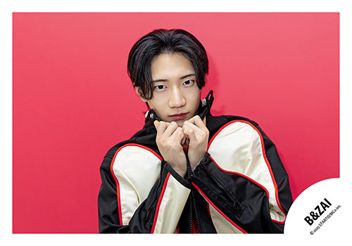 【No.BZI25-143】「B&ZAI LIVE 2025 First Beat」Goods off-shot