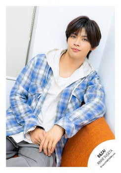 【No.BZI26-182】Profile photo off-shot 2026
